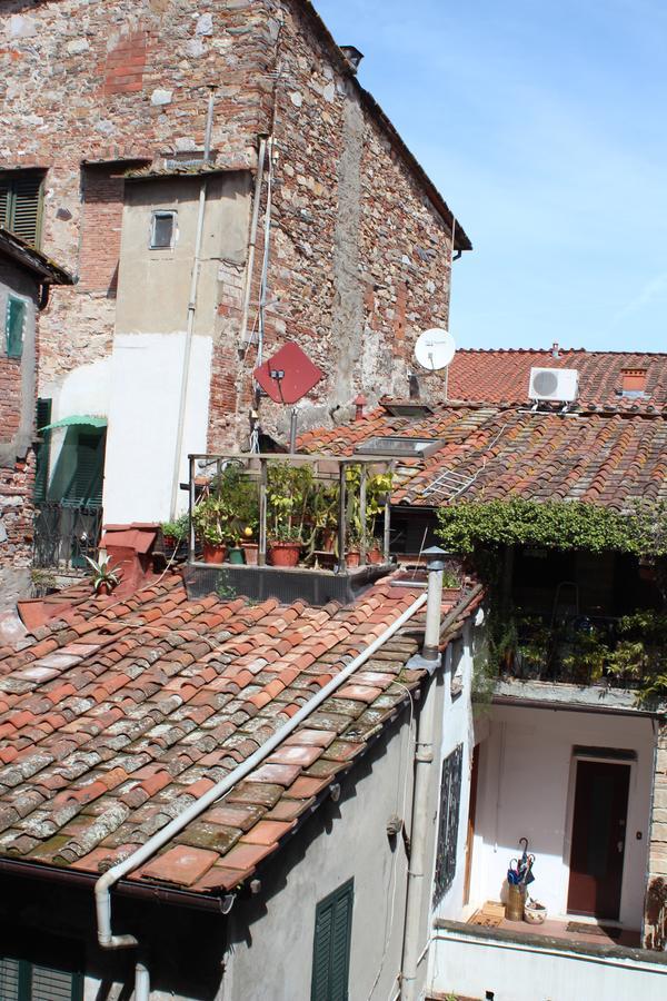 John B .&B. Hotell Lucca Exteriör bild